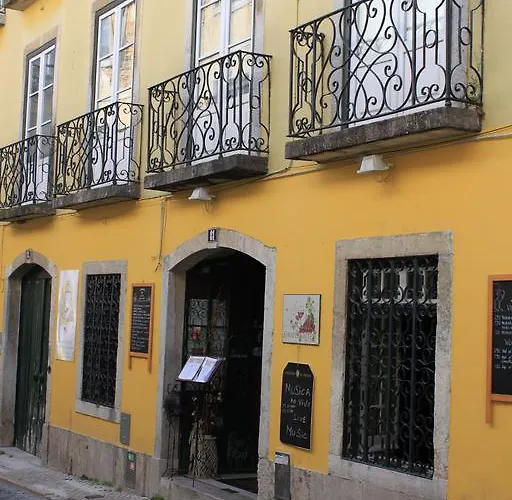G&B - Hostel And Wines