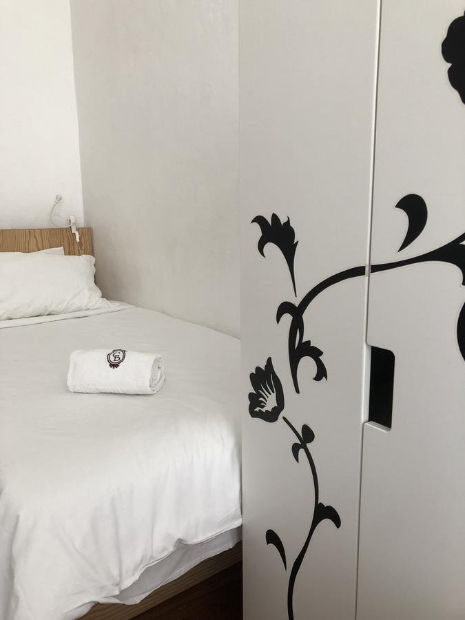 G&b - And Wines Lisbon